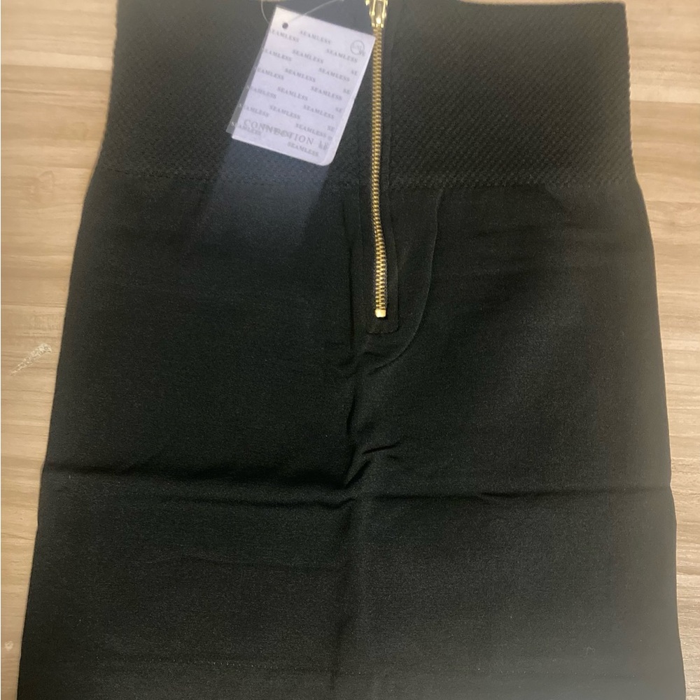 NEW Spandex mini skirt L XL Connection 18 Shapewear black Fits Size 10-14 Zip